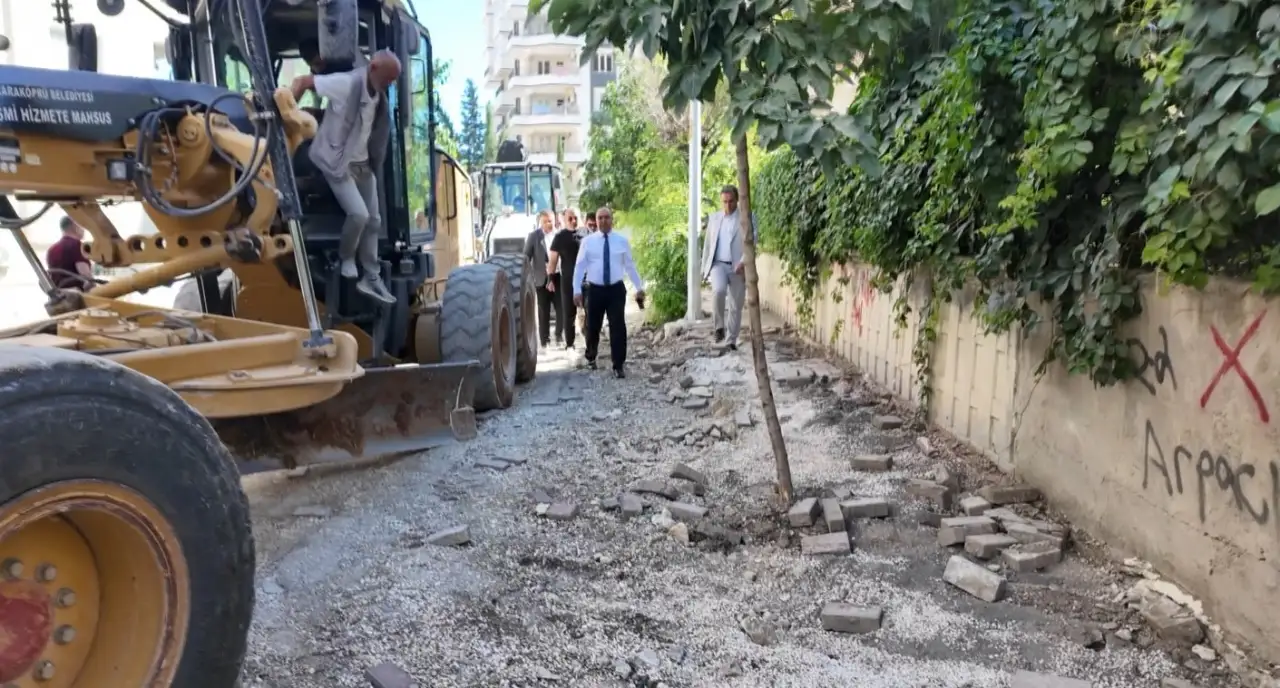 Başkan Nihat Çiftçi Akpıyar’daki Çalışmaları Yerinde İnceledi