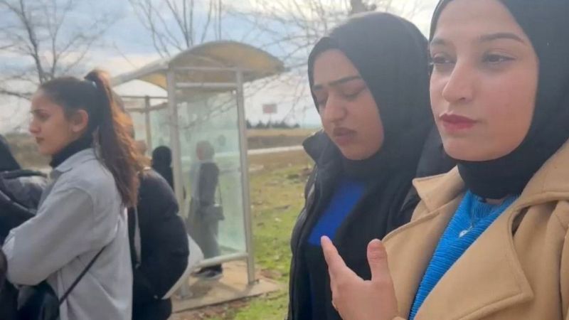 Siverek'te Üniversite Öğrencileri Şehir İçi Minibüs Sorununa Dikkat Çekiyor