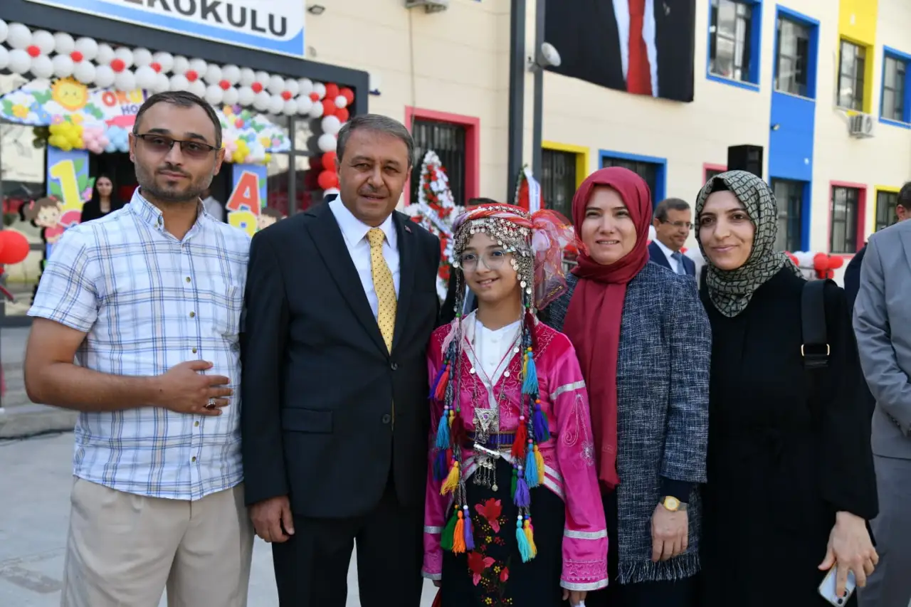 Şanlıurfa’da 2026-2027 Eğitim Yılı Başladı: İlk Ders Zili Akpıyar İlkokulu’nda Çaldı