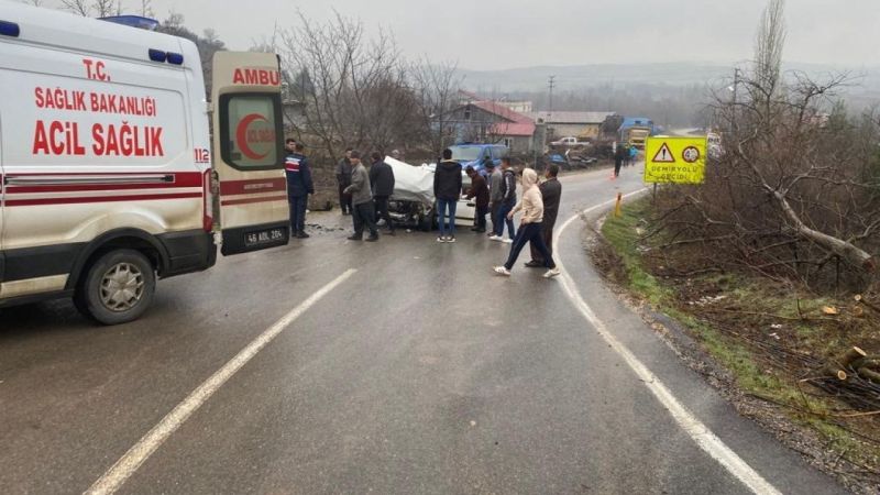 Korkutan Trafik Kazası: 4 Yaralı
