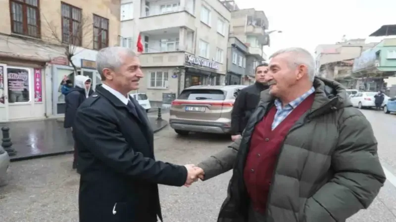 Esnafı Ziyaret Etti