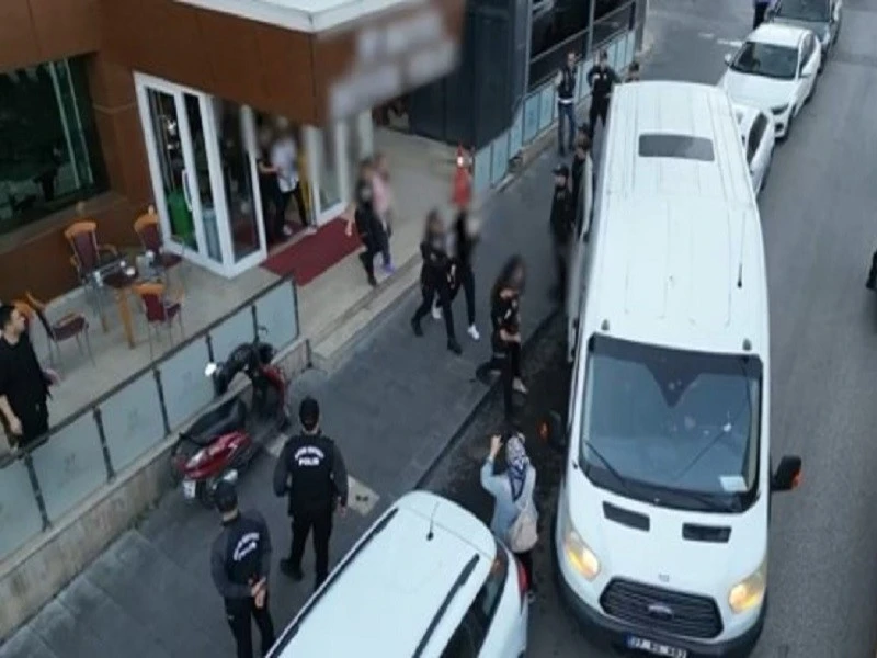 9 Şüpheli Gözaltında, 4 Kişi Tutuklandı
