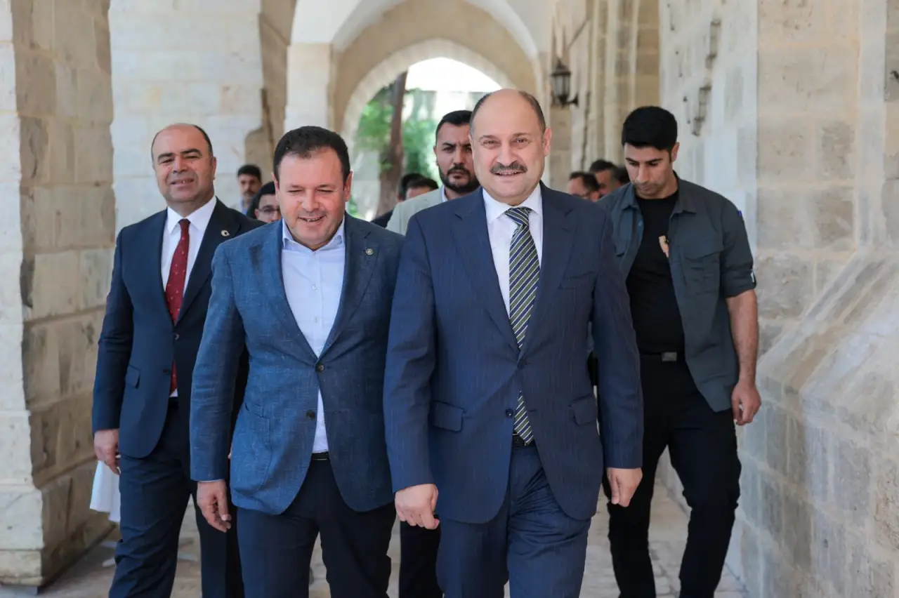 Şanlıurfa'da Yaralı Şifacıyı İyileştir Projesi Çocukların Gülümsemesi İçin Birleşiyor