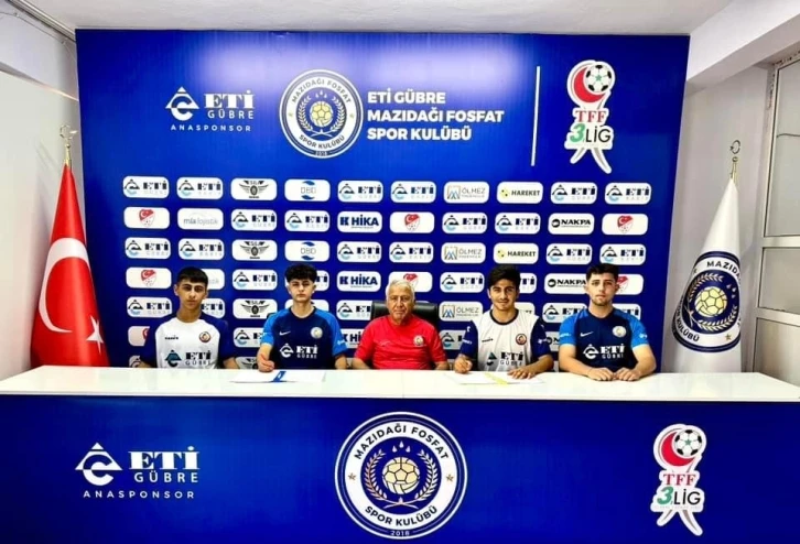 Altyapıdan Yetişen 4 Genç Futbolcuyu A Takım Kadrosuna Dahil Etti