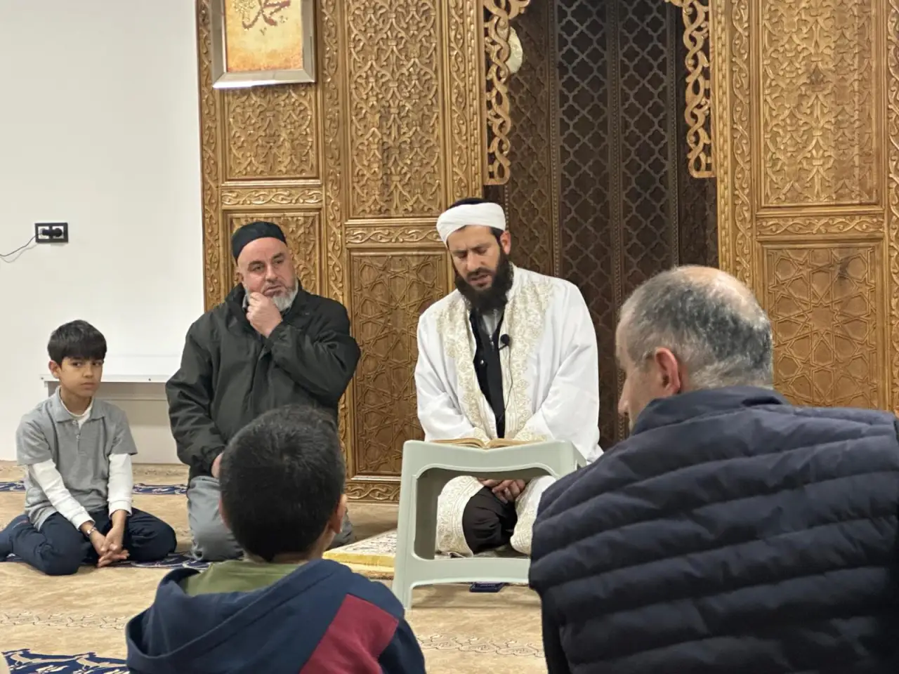 Siverek’te Gönülleri Fetheden Üç Dilde Mevlid-i Şerif ile Regaip Kandili Coşkusu