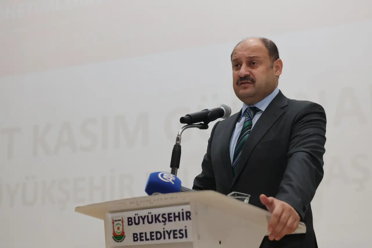 Başkan Gülpınar: Kadın ve Aile Sağlığı Şehir Kalkınmasının Temel Taşı