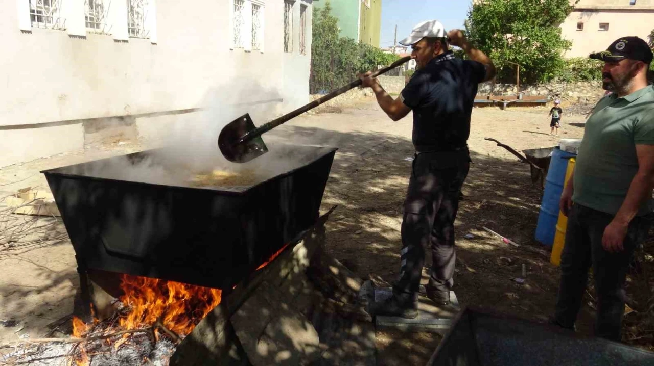 Dev Kazanlarda Bulgur Kaynatma Geleneği Yüzyıllardır Sürüyor