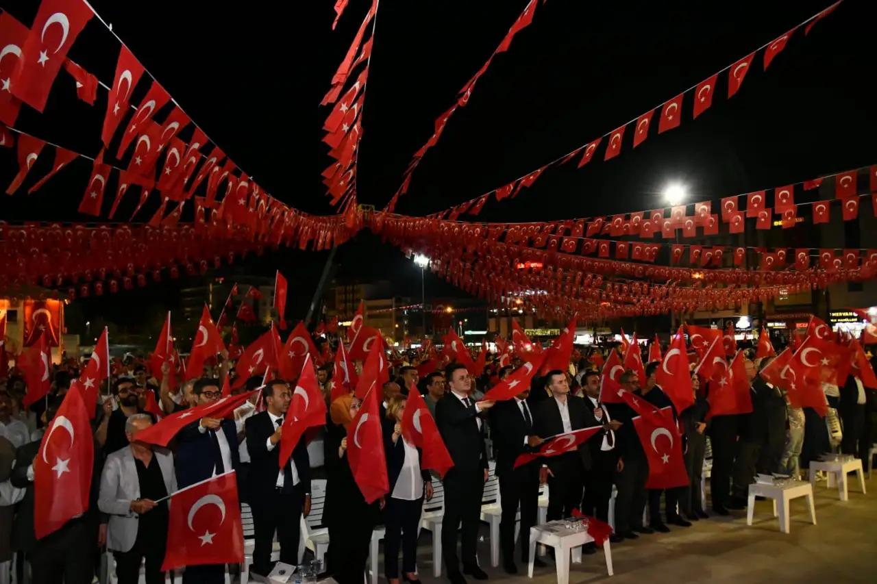 Başkan Gülpınar “15 Temmuz, Milletin İradesine Sahip Çıktığı Tarihtir”