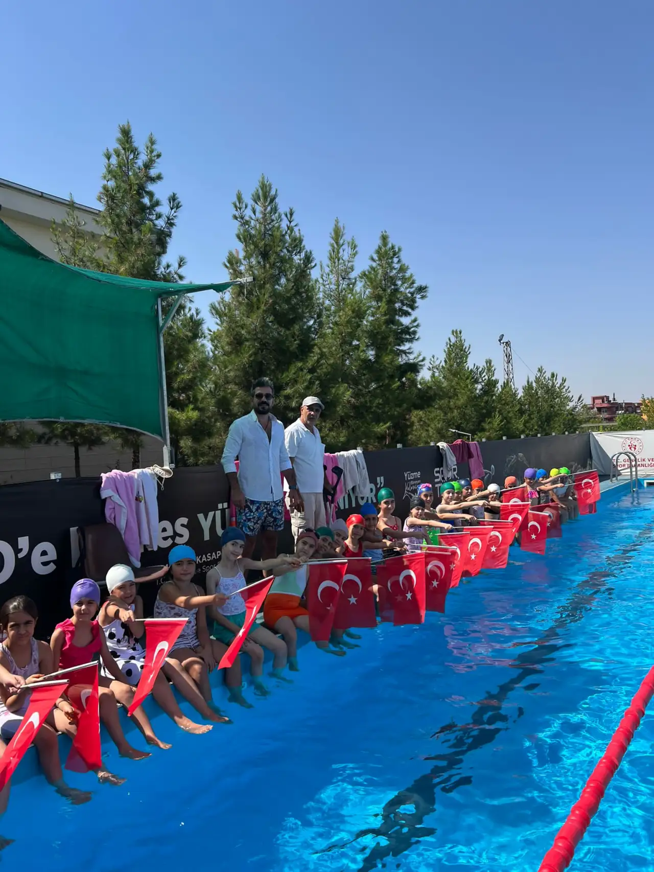 Siverek'te Yüzme Kurslarına Büyük İlgi