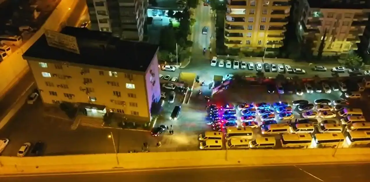Şanlıurfa’da “Huzur-63” Uygulamasında Çok Sayıda Kaçak Ürün ve Silah Ele Geçirildi