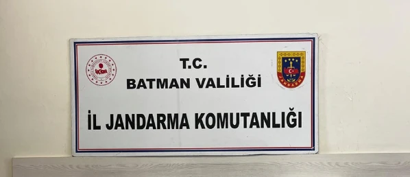Minibüste Gümrük Kaçağı Sigara Ele Geçirildi