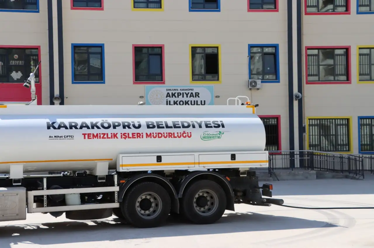 Yeni Eğitim Yılı Öncesi 70 Okulda Temizlik Seferberliği