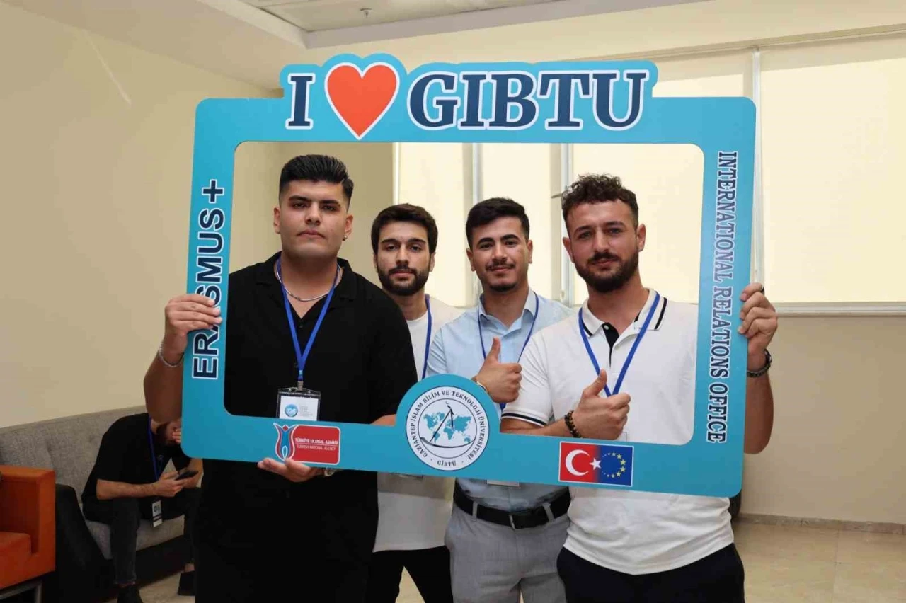 GİBTÜ’de Erasmus Günleri 2024 Etkinliği Gerçekleştirildi