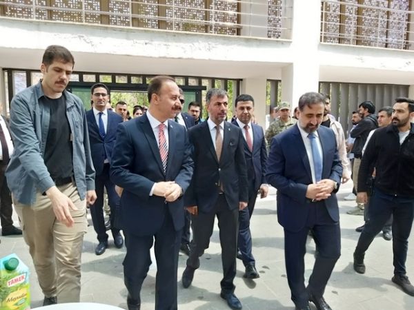 Siverek’te 3 Gün Sürecek Olan Sempozyum Başladı