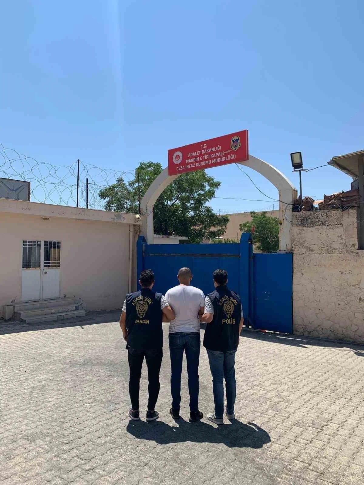 Firari 13 Suçlu Tutuklandı: Kapsamlı Operasyon Başarıyla Sonuçlandı