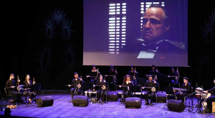 GAÜN'de "Kemanenin Dilinden Film ve Dizi Müzikleri" Konseri Büyük İlgi Gördü