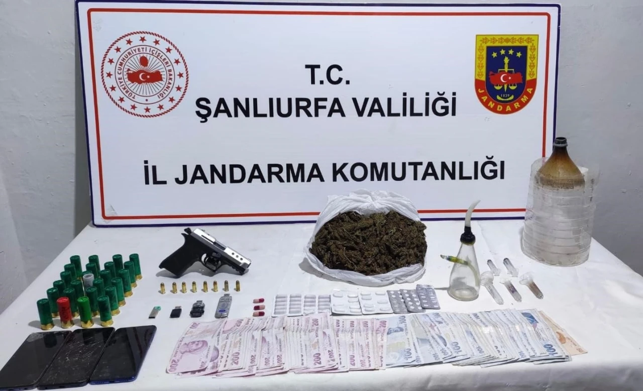 Uyuşturucu ve Silah Operasyonu: Ekipler Başarıyla Sonuç Aldı