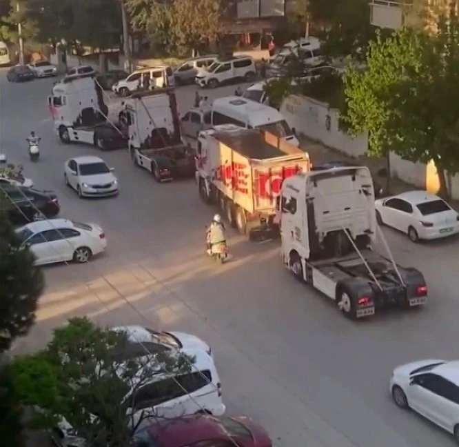 Düğün Konvoyu Yapan 5 Tır Sürücüsüne Para Cezası Kesildi