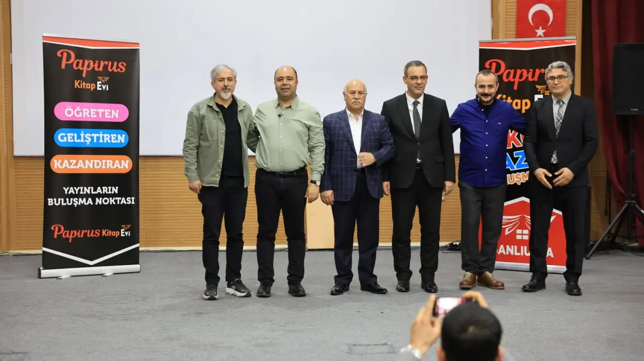 Karaköprü’de Eğitim Zirvesi: Başkan Nihat Çiftçi ve "Bıyıklı Matematik" Gençlerle Buluştu