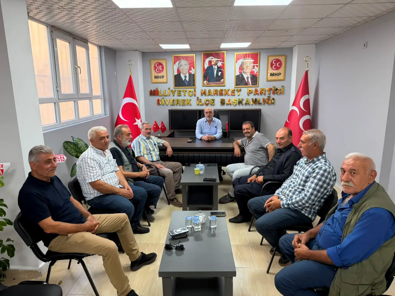 Eski Başkan Vekili Abikoğlu’ndan MHP İlçe Başkanı Mahmut Gülel’e Ziyaret