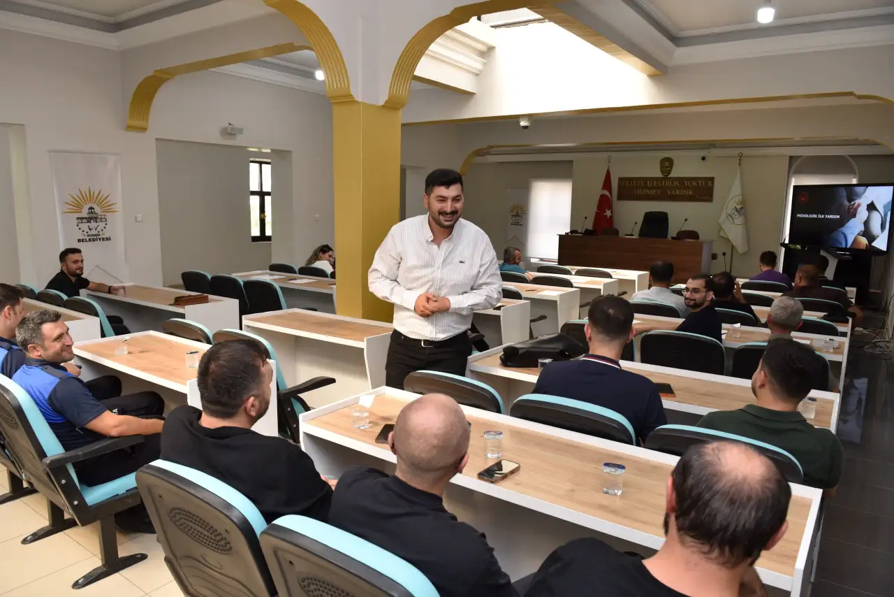 Siverek Belediyesi Personeline Afet ve Psikososyal Destek Eğitimi