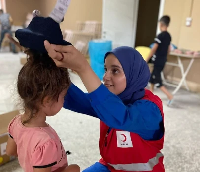 Türk Kızılay'dan İhtiyaç Sahiplerine Büyük Kıyafet Desteği