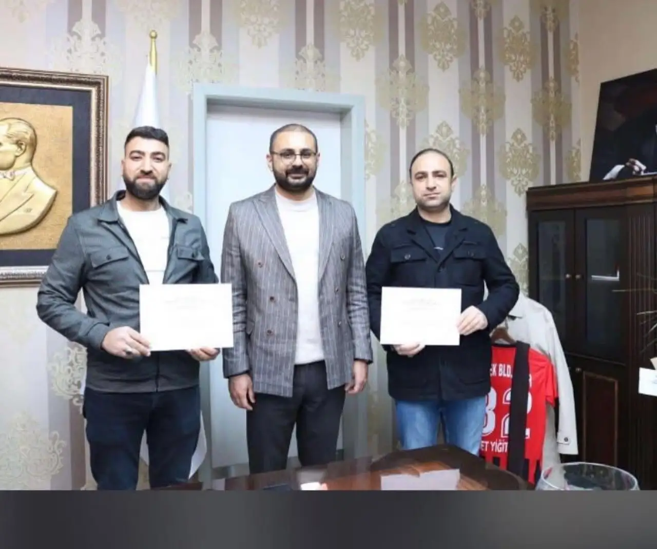 Siverek'te Başhekim Yiğitbay’dan Teknik Servis Ekibine Anlamlı Teşekkür