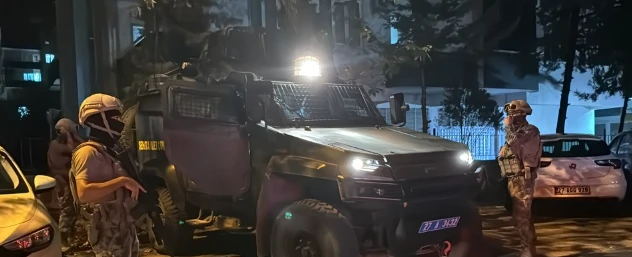 Havaya Ateş Eden Kişi Kendini Yaraladı
