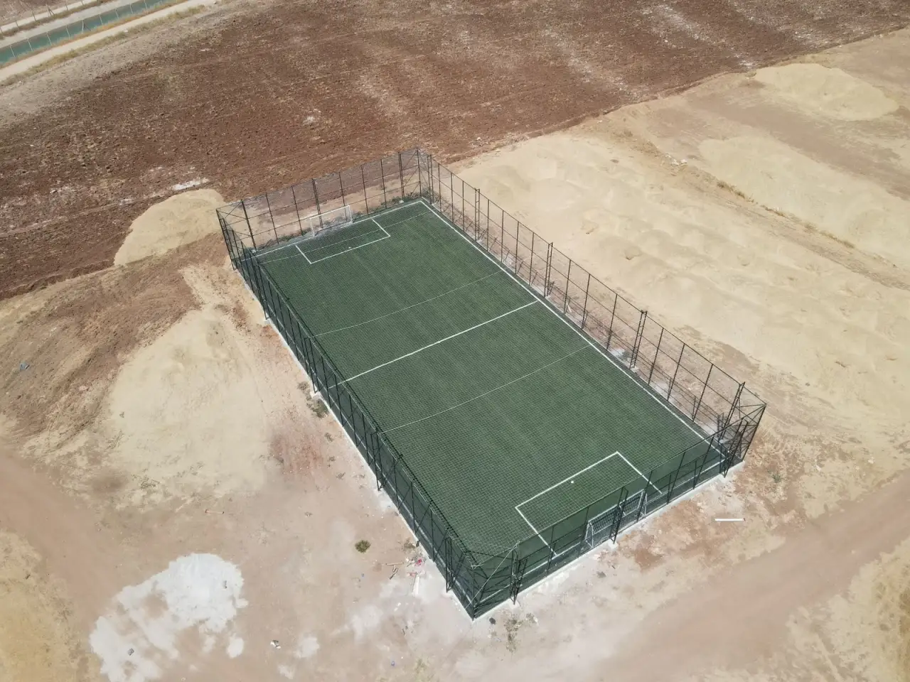 Haliliye'nin Kırsalına Altın Dokunuş: Gençlik İçin 15 Yeni Spor Sahası Geliyor