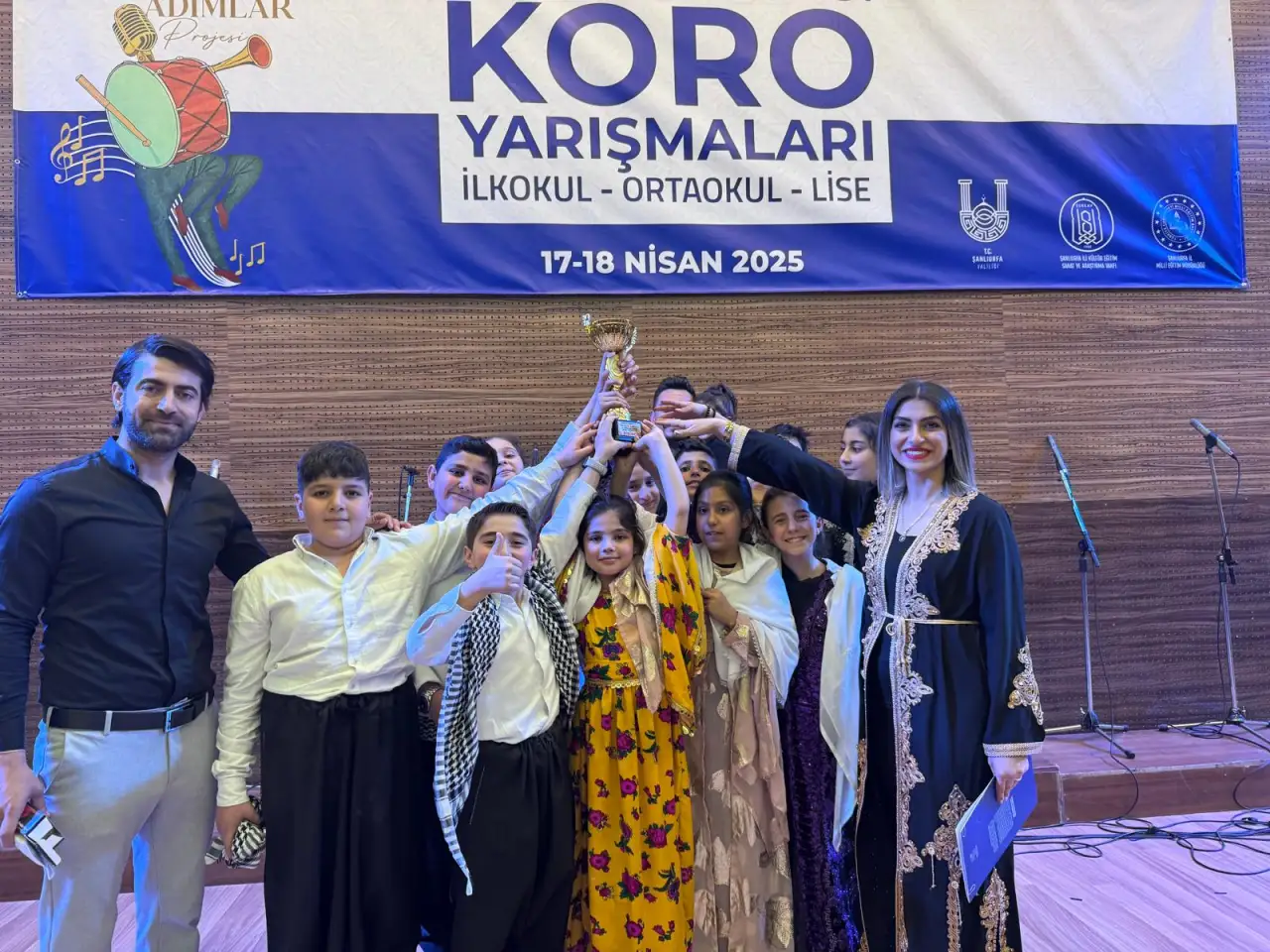 Siverek’ten Eğitimde Gurur Tablosu: Hem Sanatta Hem Zekâda Şampiyonluk