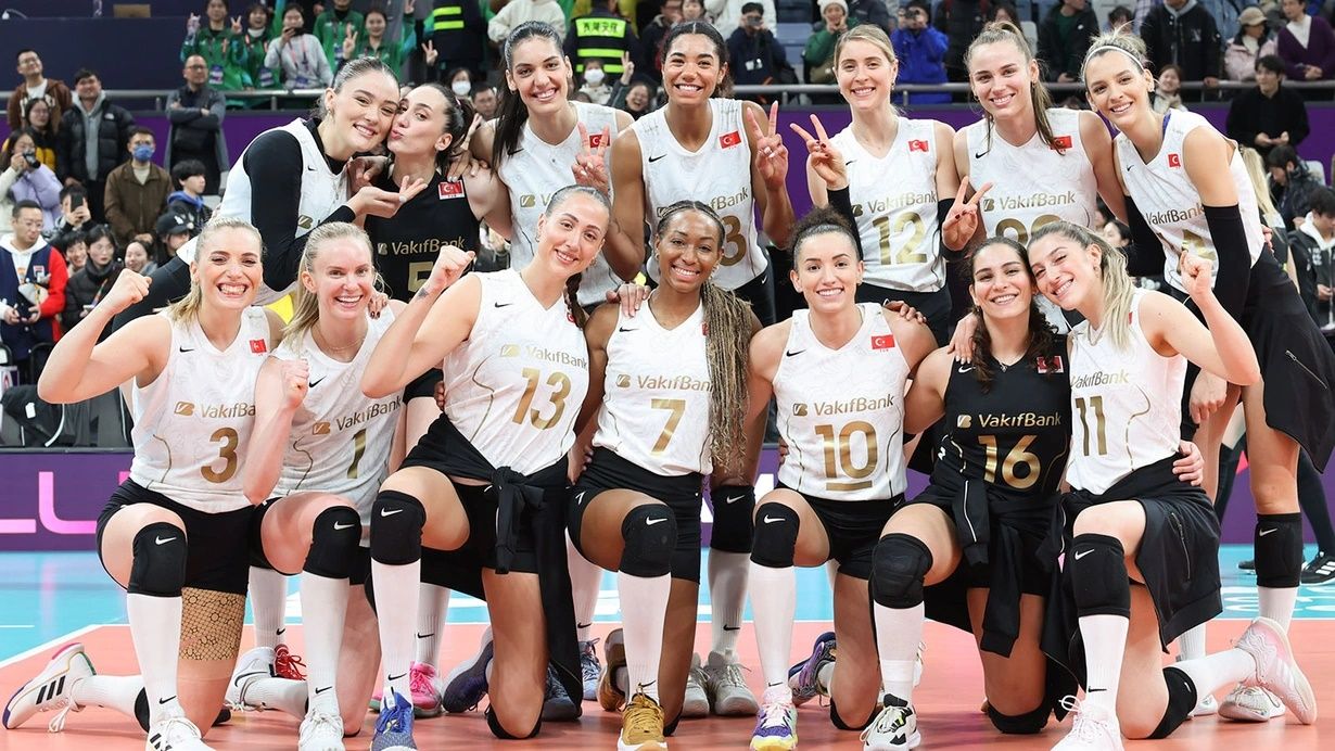 Tarihi Maç Eczacıbaşı Dynavit,'in