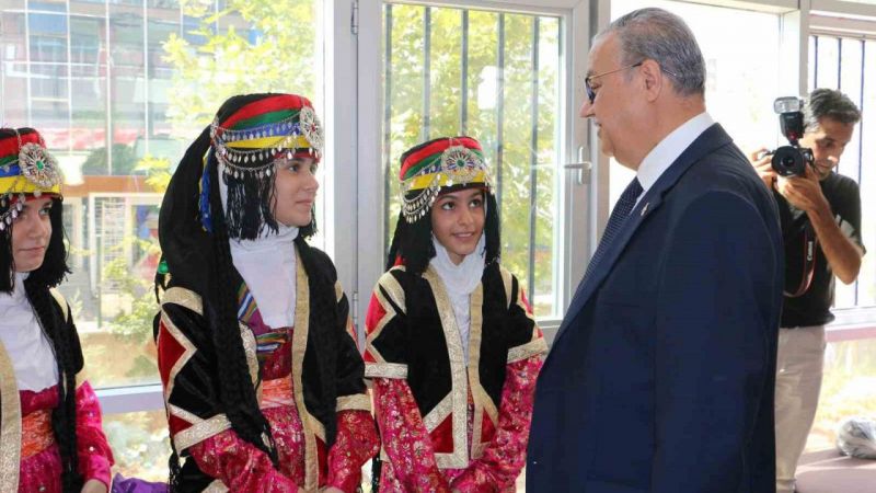 Öğrencileri Okul Heyecanı Sardı