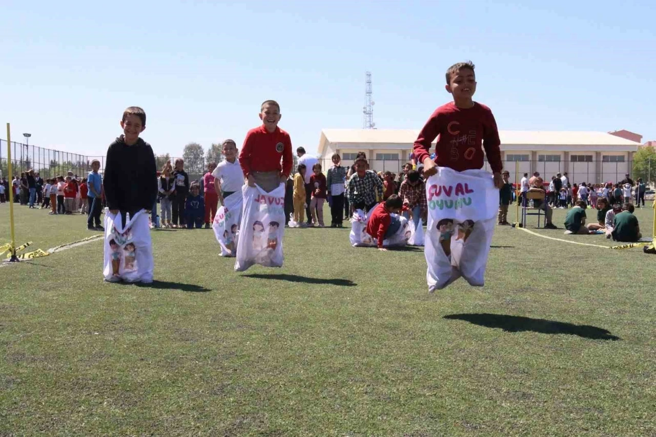 Geleneksel Çocuk Oyunları Festivali Coşkuyla Kutlandı