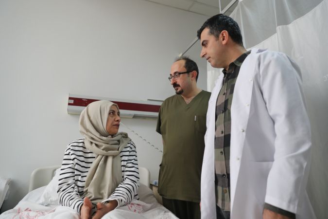 Riskli Tümör Ameliyatıyla Sağlığına Kavuştu