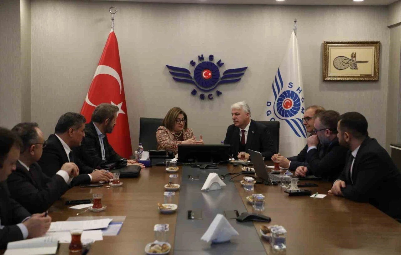 Başkan Fatma Şahin, Yeni Projeler İçin Ankara'da Görüşmeler Yaptı