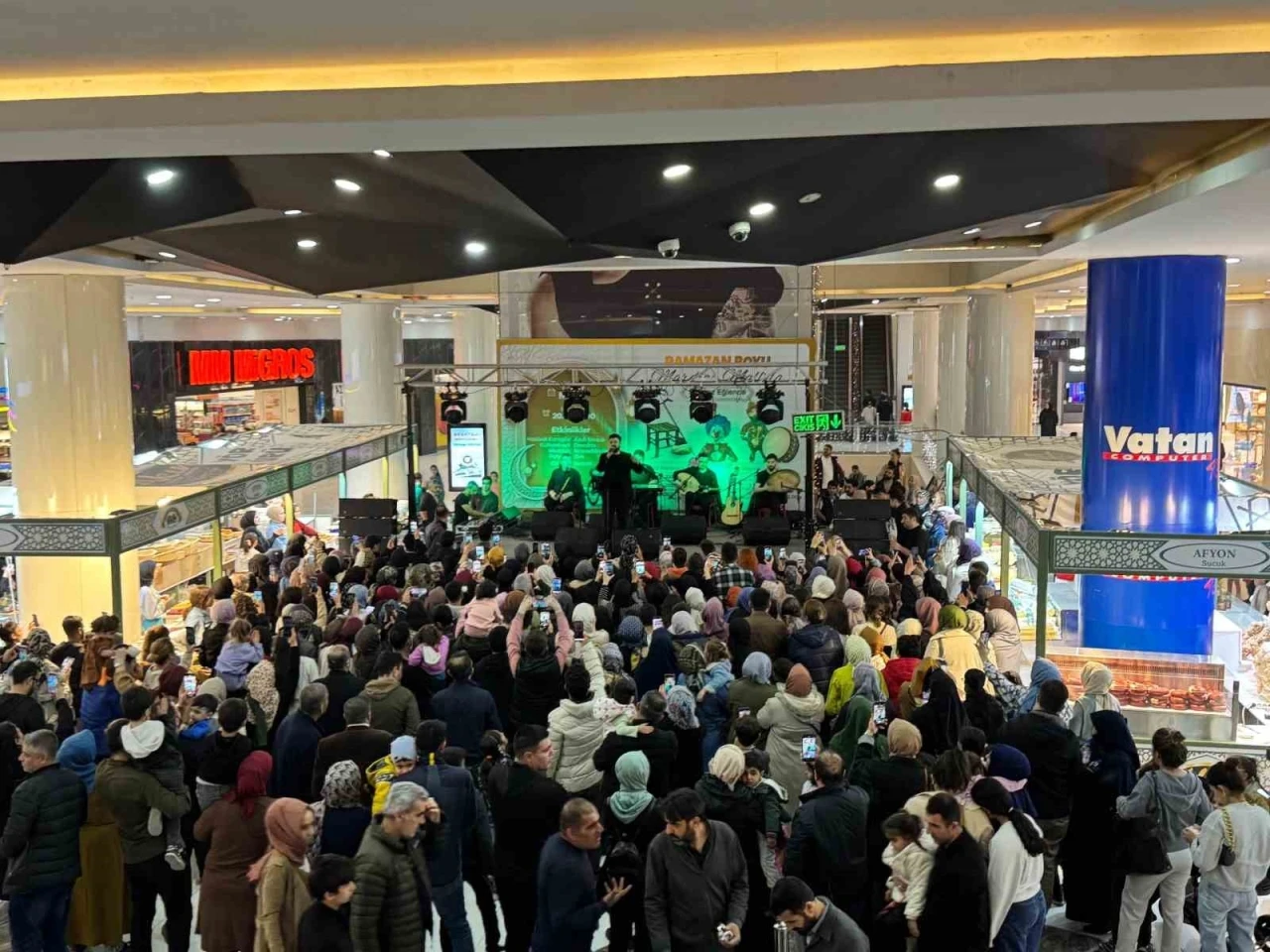 Manevi İftar ve Murat Belet İlahi Konseri Etkinliği