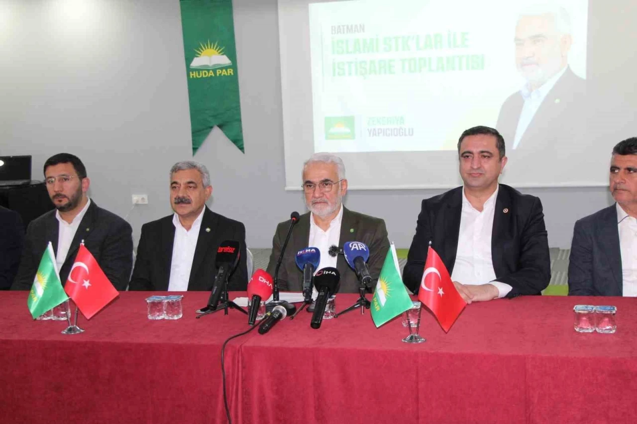 HÜDA PAR Genel Başkanı Yapıcıoğlu "Silahlar Toprağa Gömülmeli"