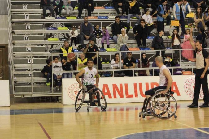 Yalova Zaferiyle Engelleri Aşıyor