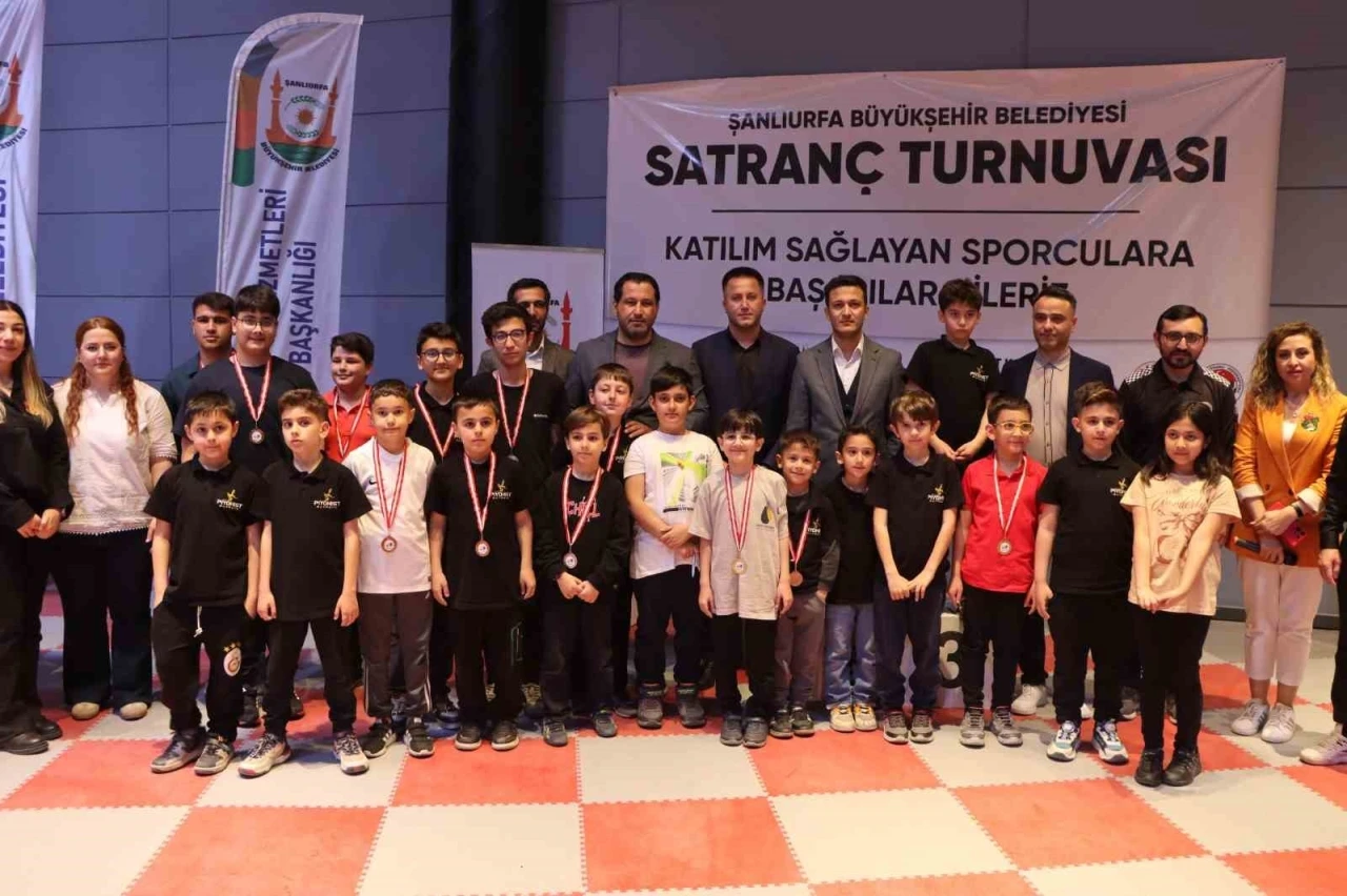 23 Nisan Satranç Turnuvası Final ve Ödül Töreniyle Sona Erdi