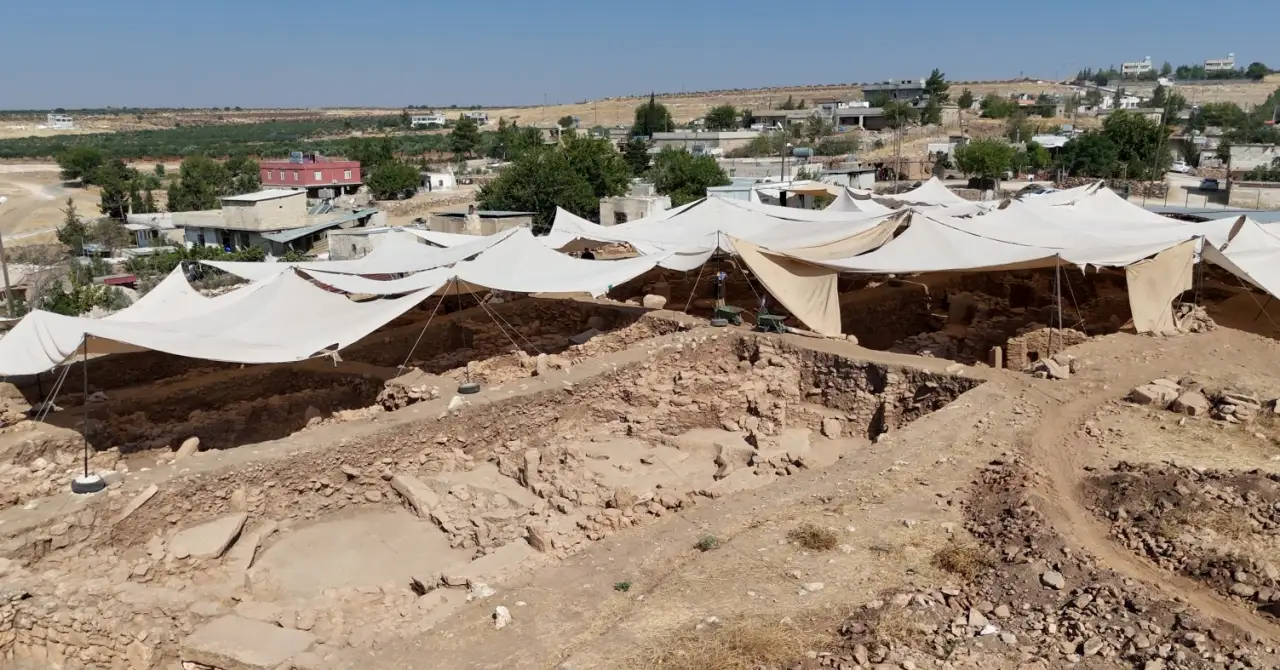 Sayburç’ta 11 Bin Yıllık Tarihin Derinlikleri Gün Yüzüne Çıkıyor