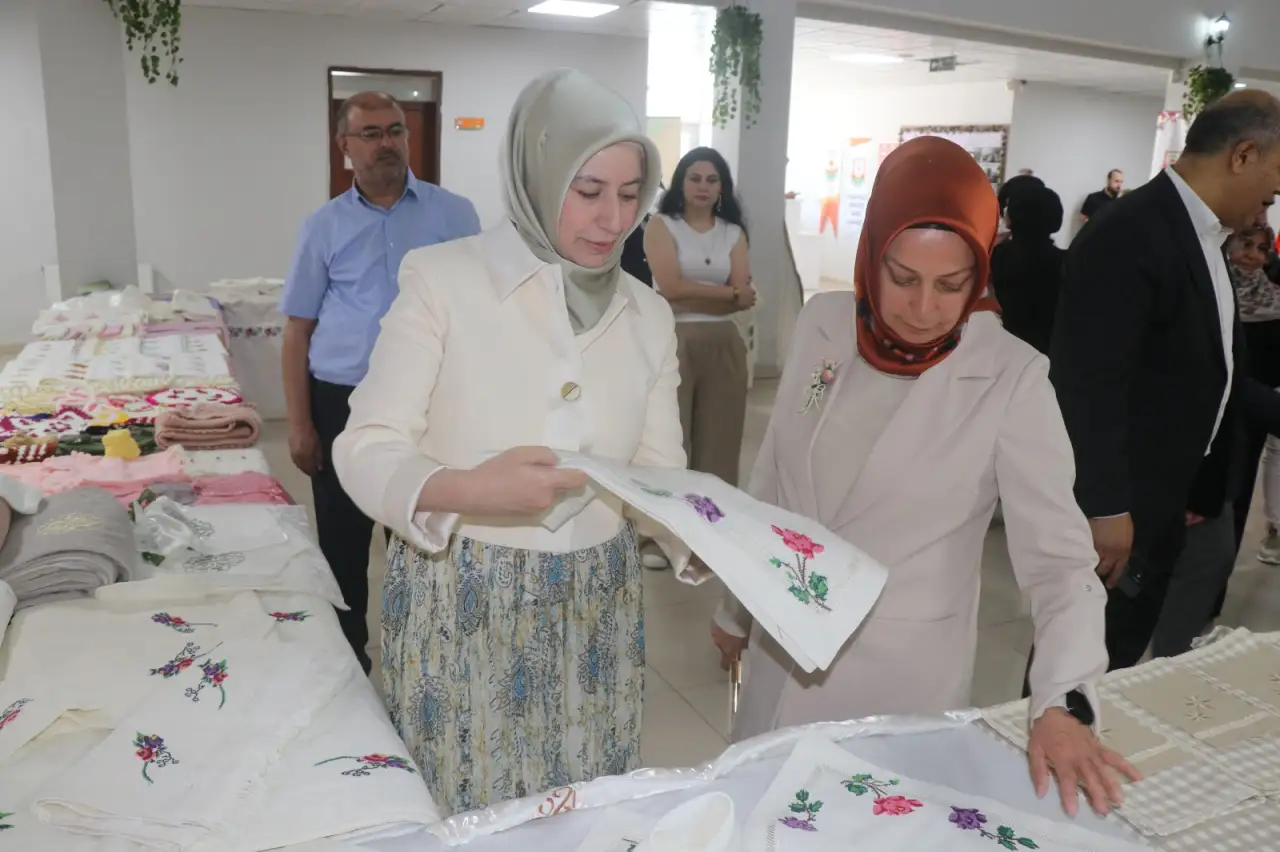 Şanlıurfa'da Kadınların Emeği Görücüye Çıktı