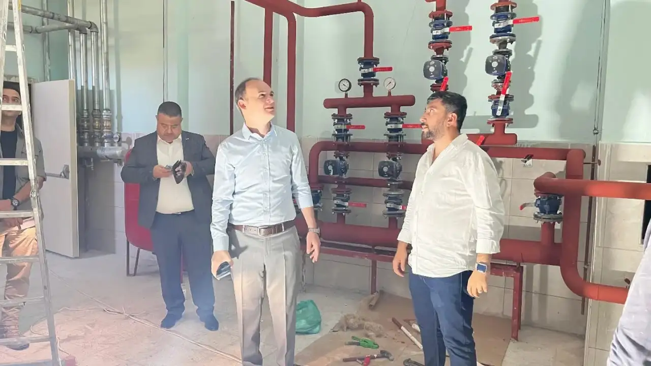 Siverek Kaymakamı Salih Sak’tan Cumhuriyet İlkokulu’nda İnceleme
