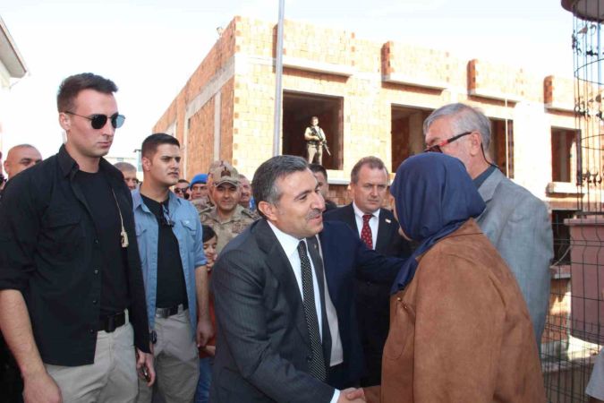 şehit asker adına yapılan okul doğum gününde açıldı