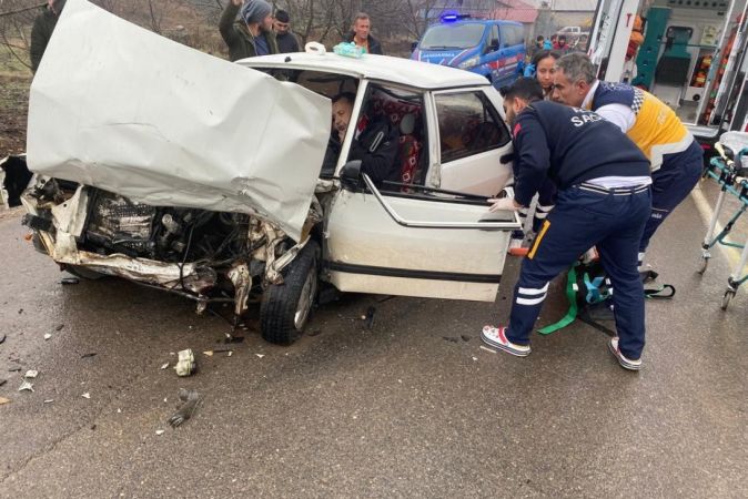 Korkutan Trafik Kazası: 4 Yaralı