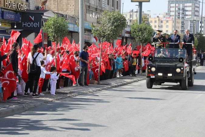 CUMHURİYETİN 100. YILI COŞKUYLA KUTLANDI