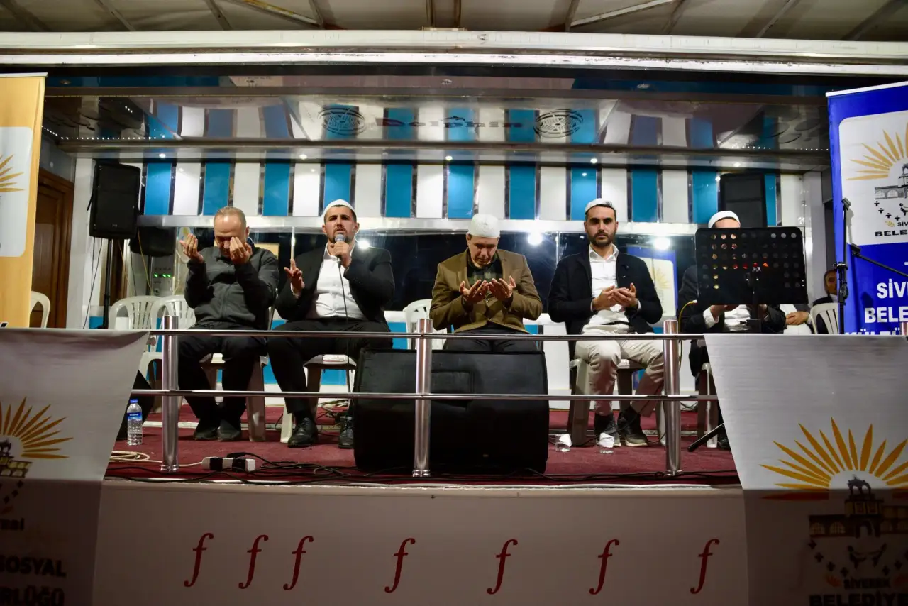 Siverek’te Kadir Gecesi’ne Özel Manevi Buluşma