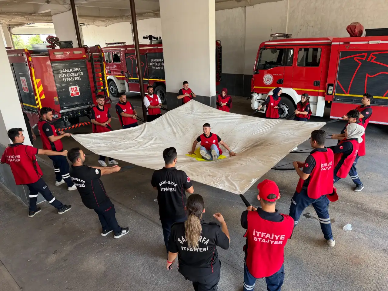 Şanlıurfa’da Geleceğin İtfaiyecileri Zorlu Tatbikatlarla Eğitildi