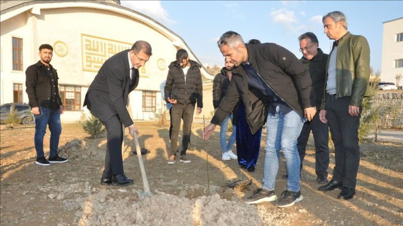 Üniversitesi'nde Yeşillendirme Harekatı
