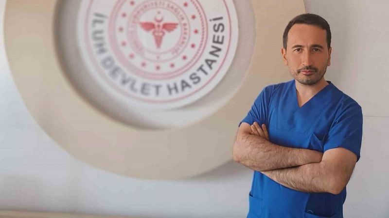 Karın Bölgesinde Devasa Tümör Çıkartıldı