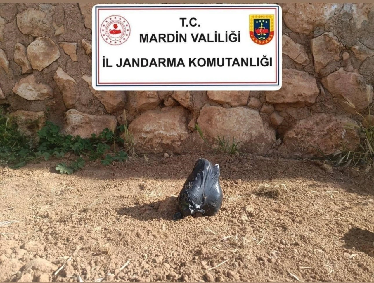 Evinde El Bombası Bulunan Şahıs Tutuklandı